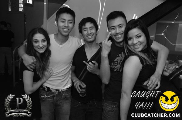 Gravity Soundbar nightclub photo 385 - July 26th, 2013