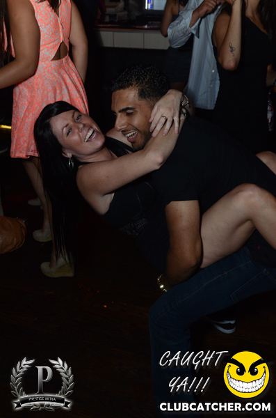 Ohso nightclub photo 29 - July 27th, 2013