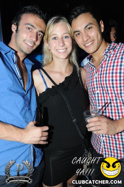 Gravity Soundbar nightclub photo 220 - August 9th, 2013