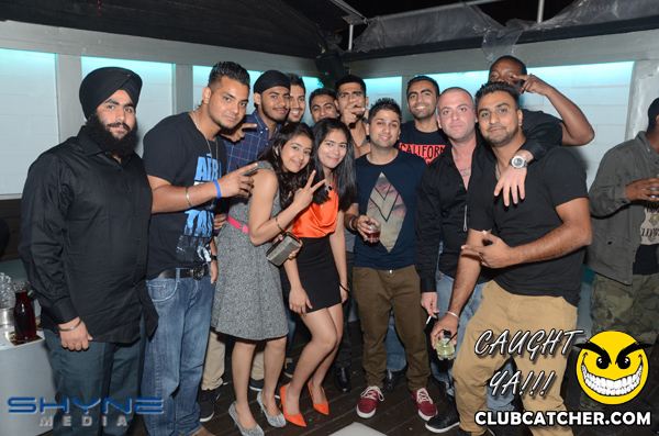 Aria nightclub photo 23 - August 10th, 2013