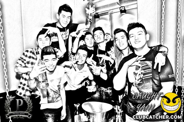 Gravity Soundbar nightclub photo 105 - August 16th, 2013