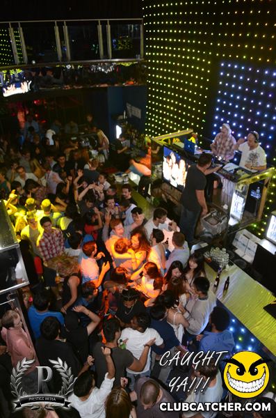 Gravity Soundbar nightclub photo 12 - August 16th, 2013