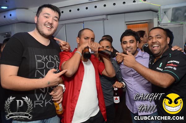 Gravity Soundbar nightclub photo 118 - August 16th, 2013