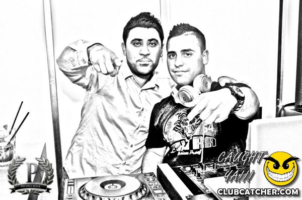 Gravity Soundbar nightclub photo 129 - August 16th, 2013