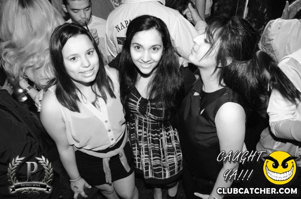 Gravity Soundbar nightclub photo 253 - August 16th, 2013