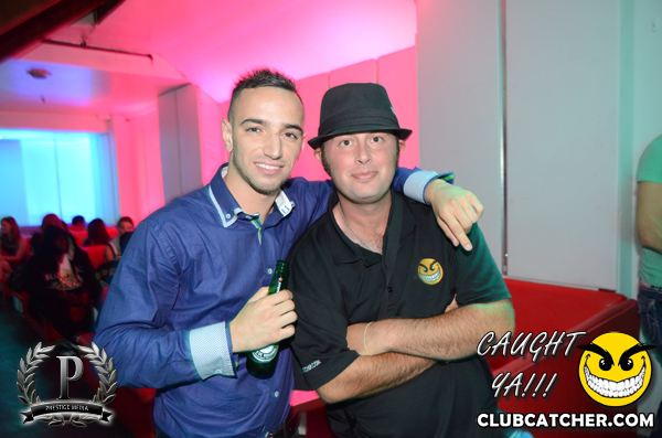 Gravity Soundbar nightclub photo 29 - August 16th, 2013