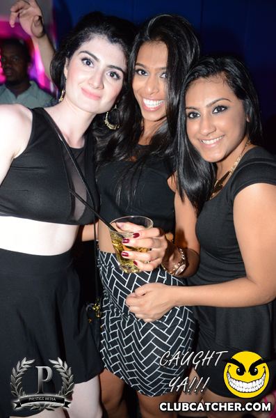 Gravity Soundbar nightclub photo 30 - August 16th, 2013