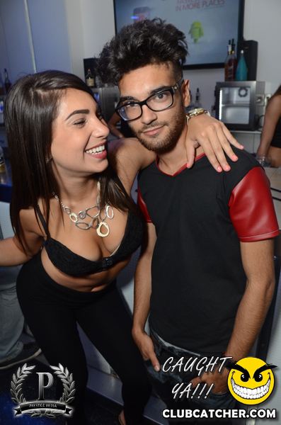 Gravity Soundbar nightclub photo 45 - August 16th, 2013