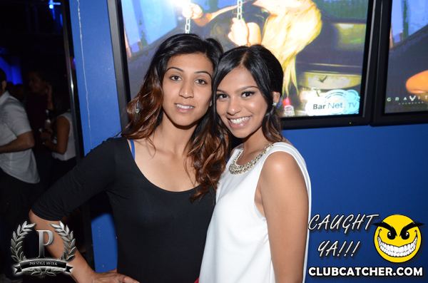 Gravity Soundbar nightclub photo 72 - August 16th, 2013