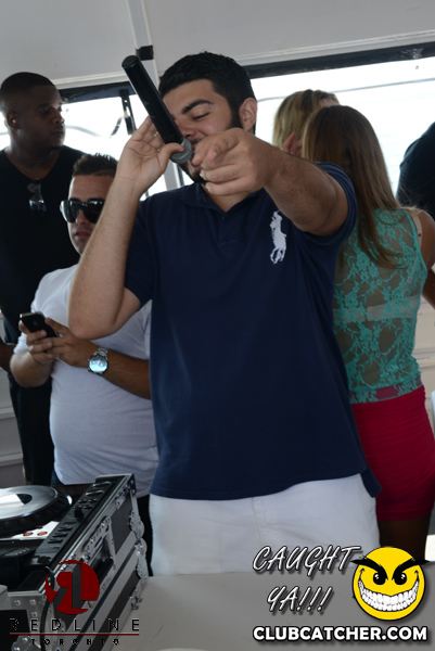 Boat Cruise party venue photo 36 - August 18th, 2013