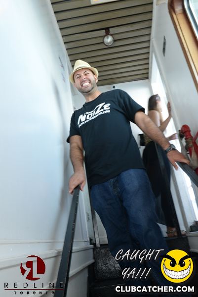 Boat Cruise party venue photo 37 - August 18th, 2013