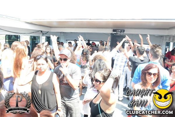 Boat Cruise party venue photo 423 - August 18th, 2013