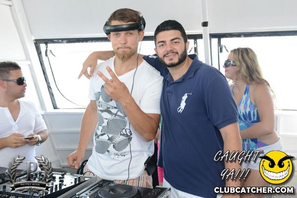 Boat Cruise party venue photo 438 - August 18th, 2013