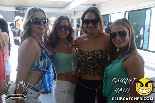 Boat Cruise party venue photo 529 - August 18th, 2013