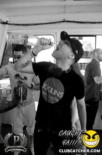 Boat Cruise party venue photo 534 - August 18th, 2013