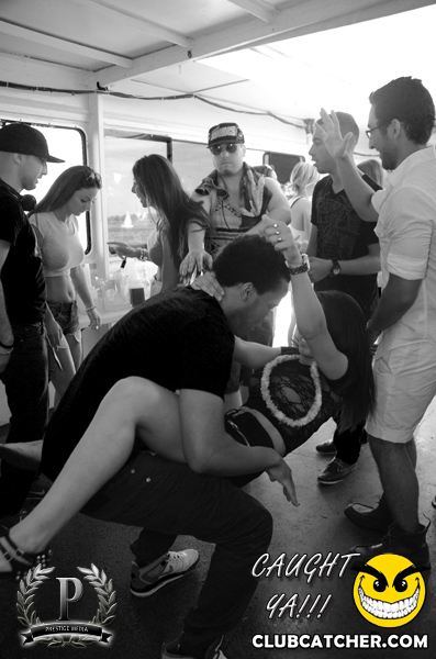 Boat Cruise party venue photo 558 - August 18th, 2013