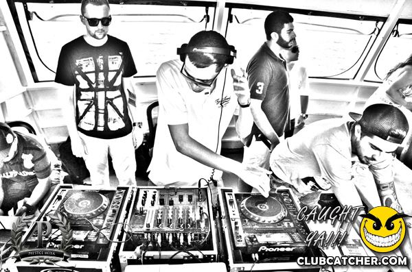 Boat Cruise party venue photo 578 - August 18th, 2013