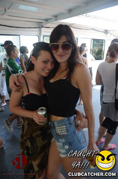 Boat Cruise party venue photo 59 - August 18th, 2013