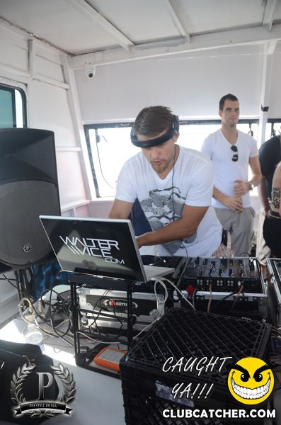 Boat Cruise party venue photo 591 - August 18th, 2013