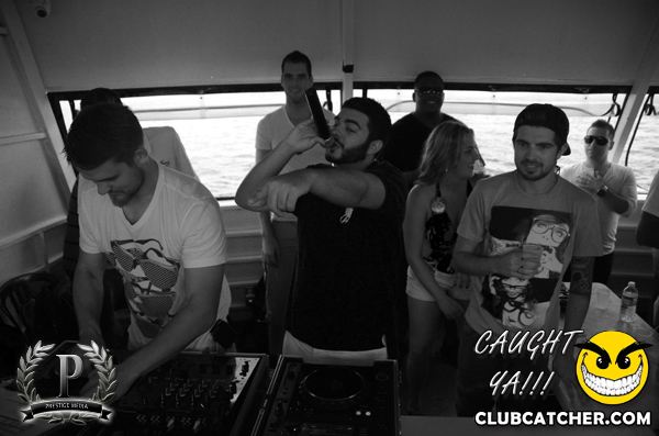 Boat Cruise party venue photo 597 - August 18th, 2013