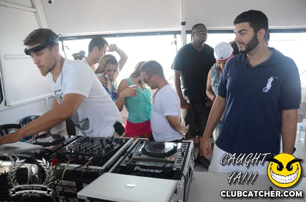 Boat Cruise party venue photo 604 - August 18th, 2013