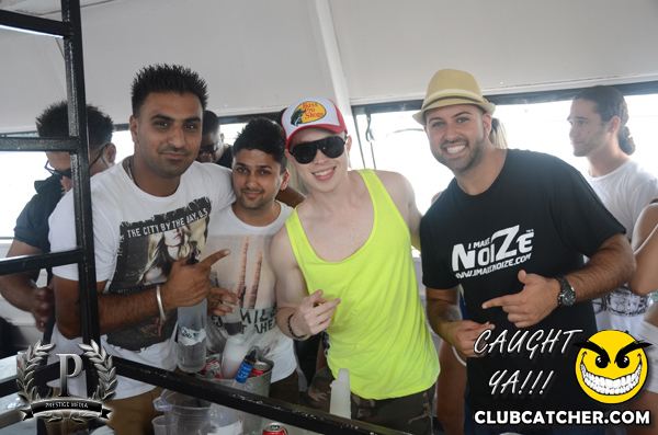 Boat Cruise party venue photo 606 - August 18th, 2013