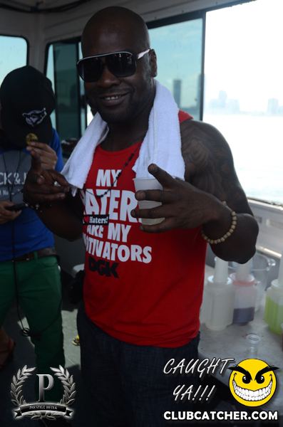 Boat Cruise party venue photo 649 - August 18th, 2013