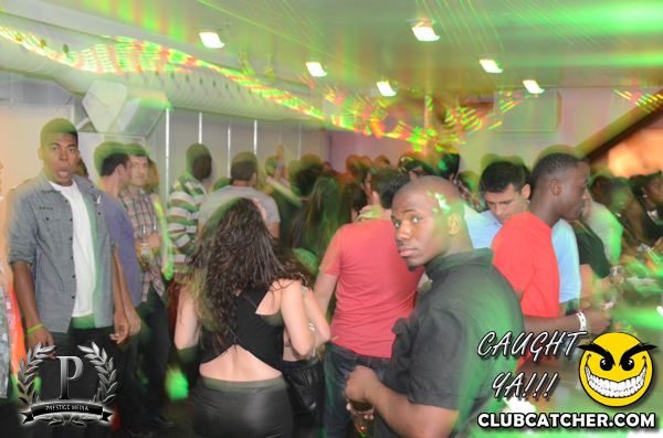 Gravity Soundbar nightclub photo 135 - August 23rd, 2013