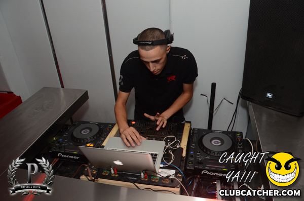 Gravity Soundbar nightclub photo 146 - August 23rd, 2013