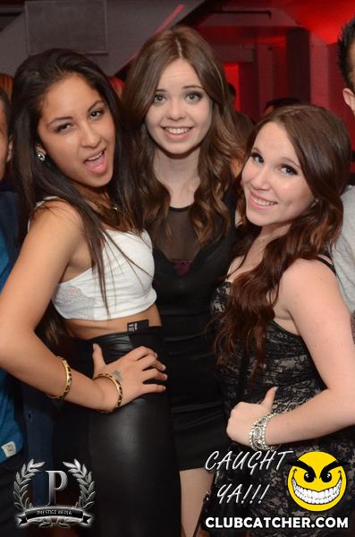 Gravity Soundbar nightclub photo 25 - August 23rd, 2013