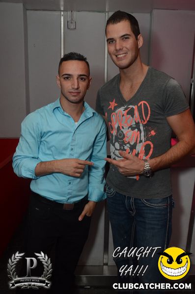 Gravity Soundbar nightclub photo 30 - August 23rd, 2013