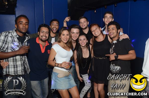 Gravity Soundbar nightclub photo 15 - August 30th, 2013