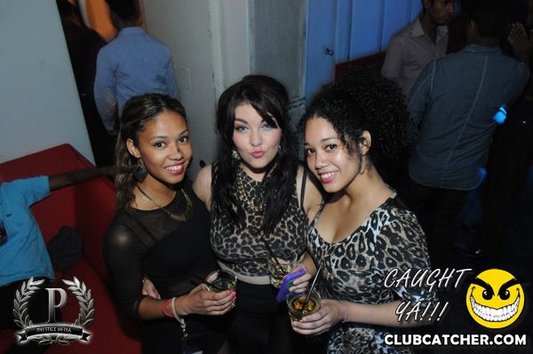 Gravity Soundbar nightclub photo 145 - August 30th, 2013