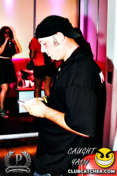 Gravity Soundbar nightclub photo 152 - August 30th, 2013