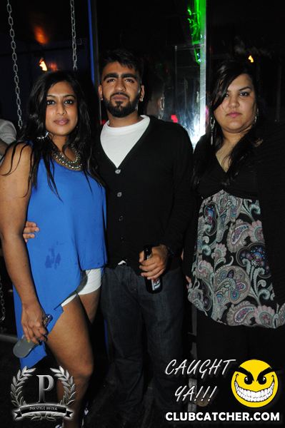 Gravity Soundbar nightclub photo 184 - August 30th, 2013