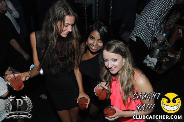 Gravity Soundbar nightclub photo 194 - August 30th, 2013