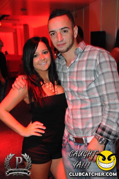 Gravity Soundbar nightclub photo 3 - August 30th, 2013