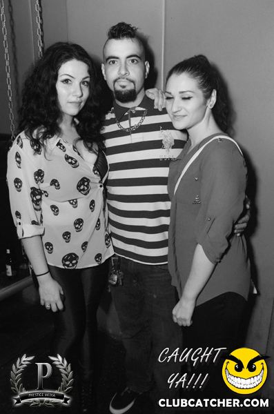 Gravity Soundbar nightclub photo 230 - August 30th, 2013