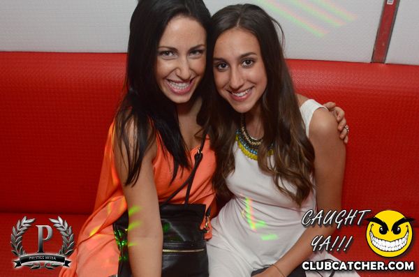 Gravity Soundbar nightclub photo 231 - August 30th, 2013