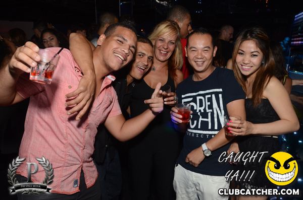 Gravity Soundbar nightclub photo 234 - August 30th, 2013