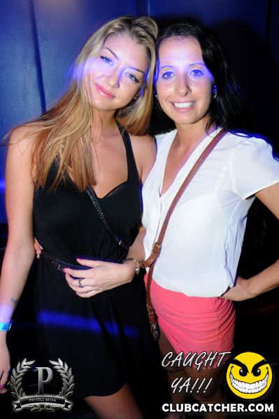 Gravity Soundbar nightclub photo 8 - August 30th, 2013