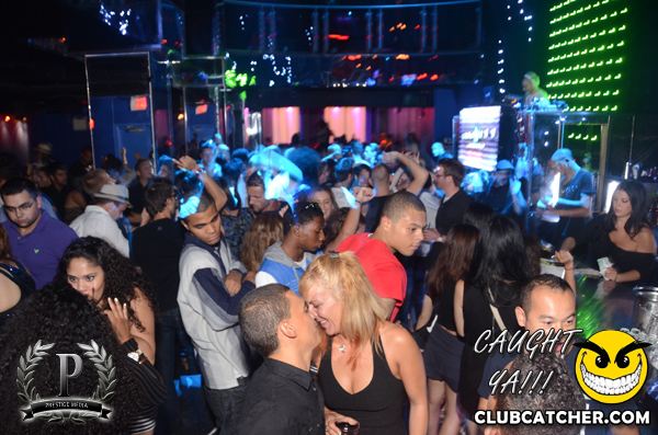 Gravity Soundbar nightclub photo 88 - August 30th, 2013