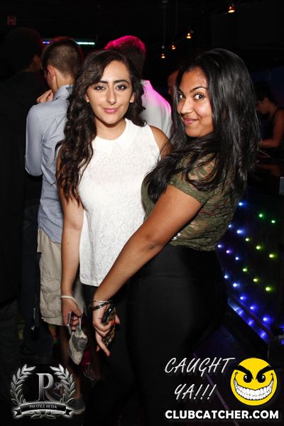 Gravity Soundbar nightclub photo 13 - September 6th, 2013