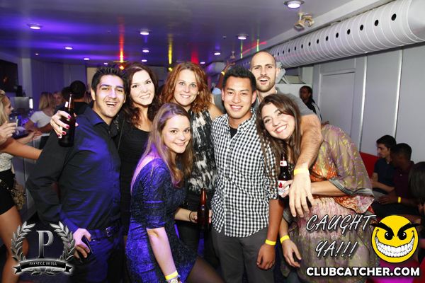 Gravity Soundbar nightclub photo 4 - September 6th, 2013