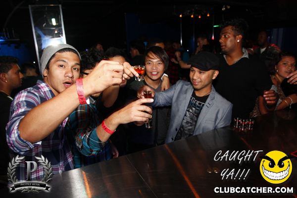 Gravity Soundbar nightclub photo 86 - September 6th, 2013