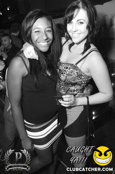 Gravity Soundbar nightclub photo 99 - September 6th, 2013