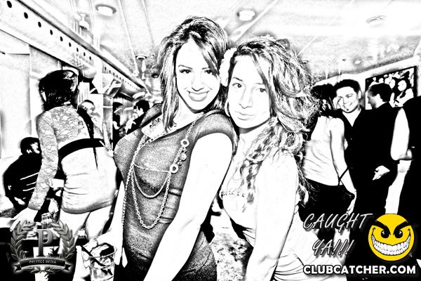 Gravity Soundbar nightclub photo 114 - September 13th, 2013