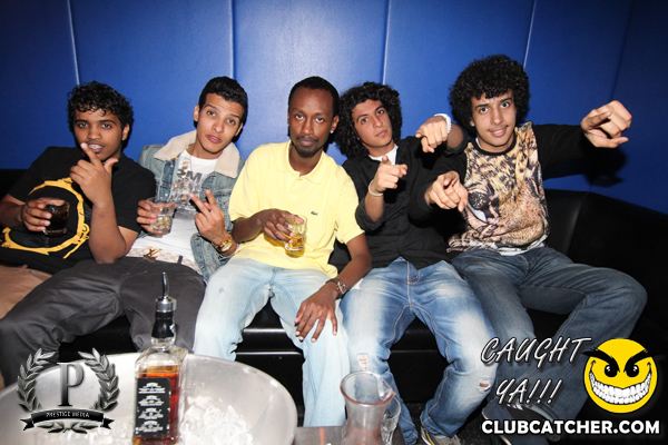 Gravity Soundbar nightclub photo 118 - September 13th, 2013