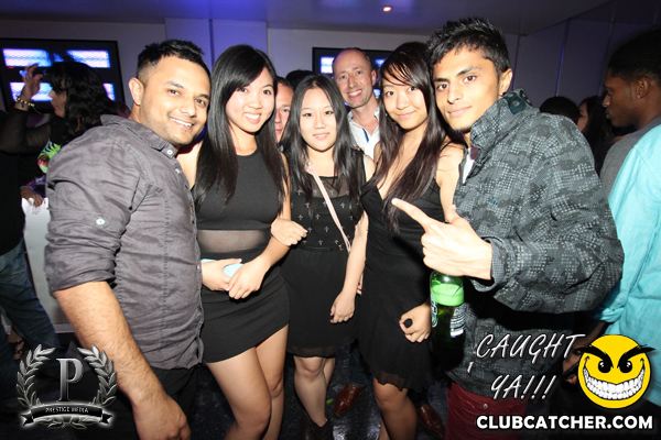 Gravity Soundbar nightclub photo 38 - September 13th, 2013