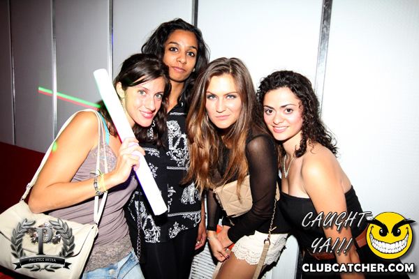 Gravity Soundbar nightclub photo 42 - September 13th, 2013